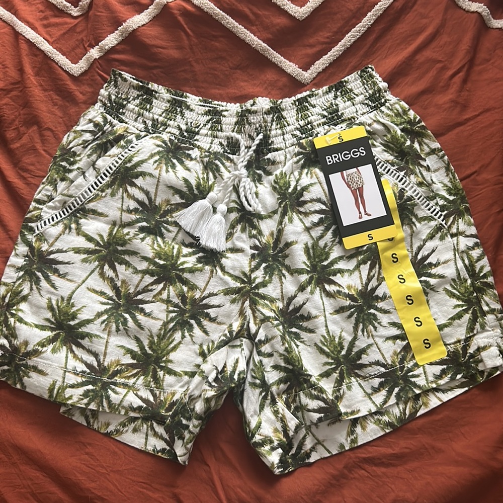 Briggs small palm tree shorts